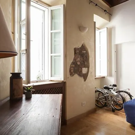 Apartment Casa Julia Al Pantheon Rome