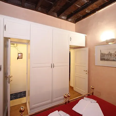 Casa Julia Al Pantheon Apartment Rome