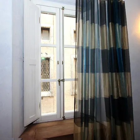 Casa Julia Al Pantheon Apartment Rome