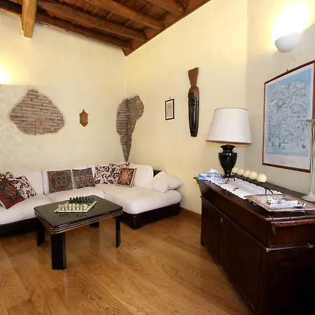 Casa Julia Al Pantheon Apartment